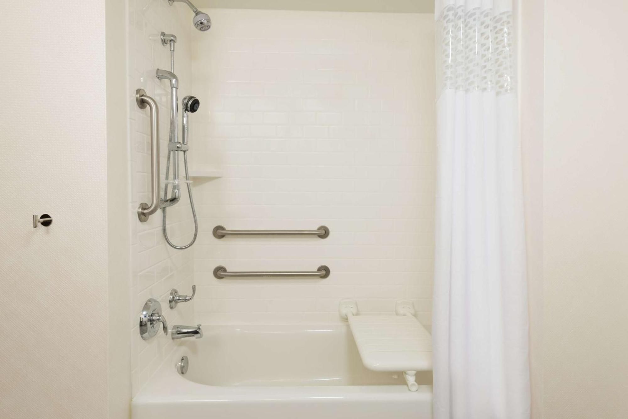Hampton Inn & Suites Tampa Airport Avion Park Westshore Eksteriør bilde