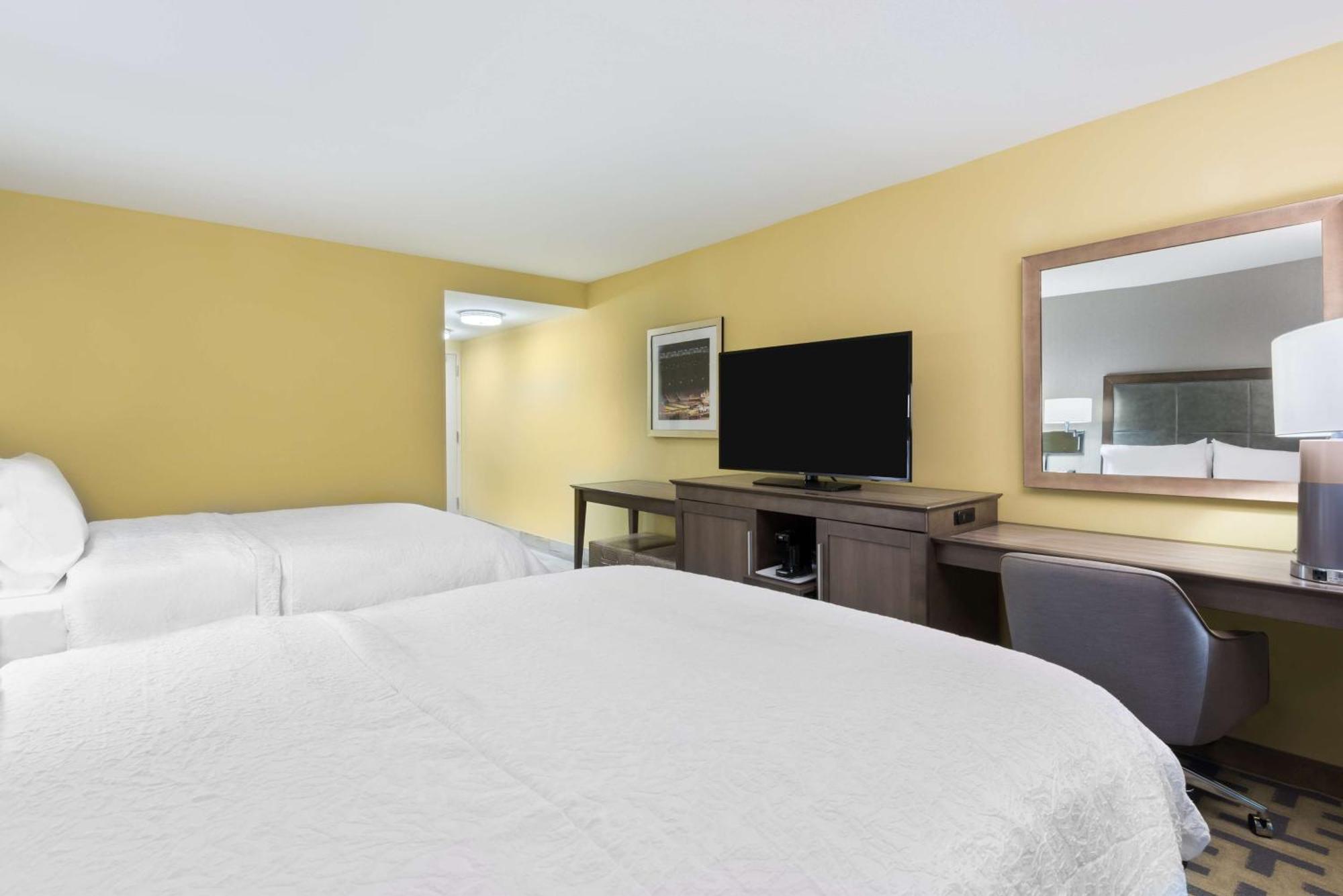 Hampton Inn & Suites Tampa Airport Avion Park Westshore Eksteriør bilde