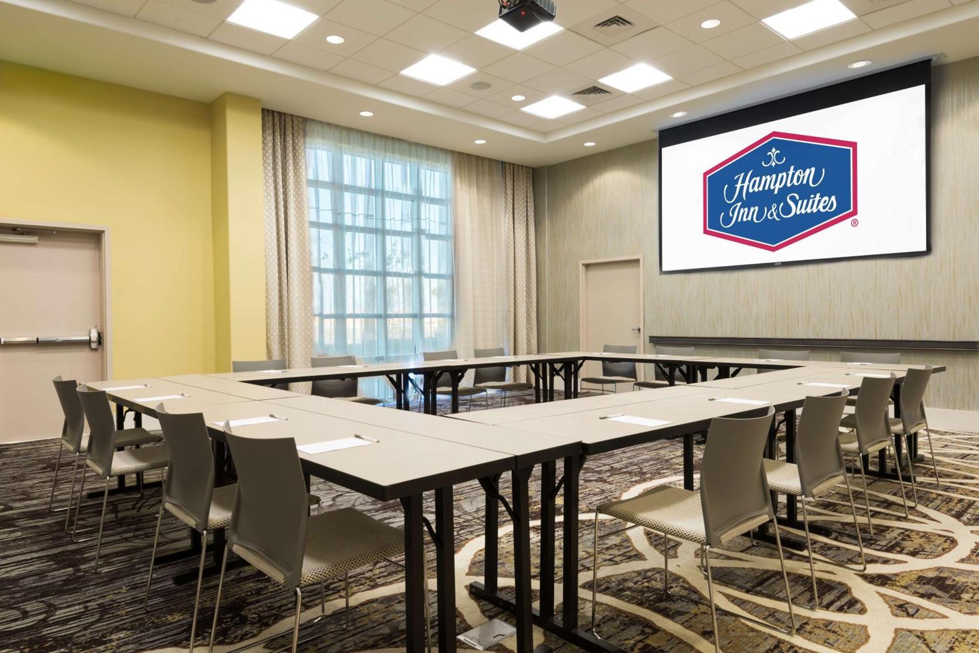 Hampton Inn & Suites Tampa Airport Avion Park Westshore Eksteriør bilde