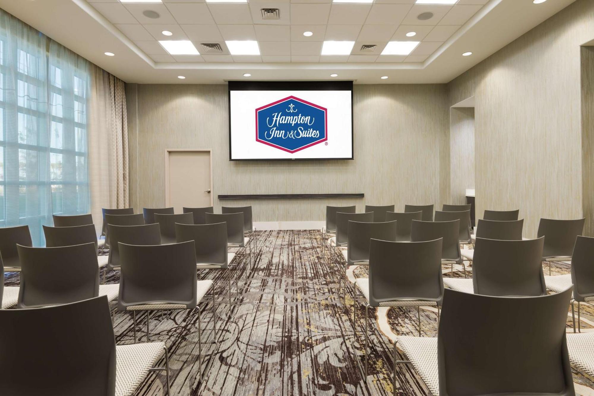 Hampton Inn & Suites Tampa Airport Avion Park Westshore Eksteriør bilde